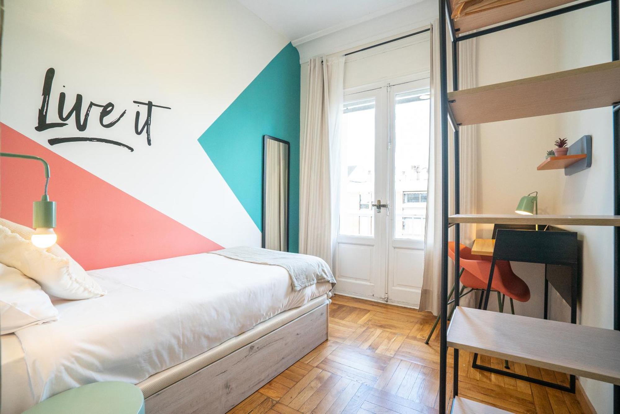 ホテル Live It Madrid Chamberi 部屋 写真